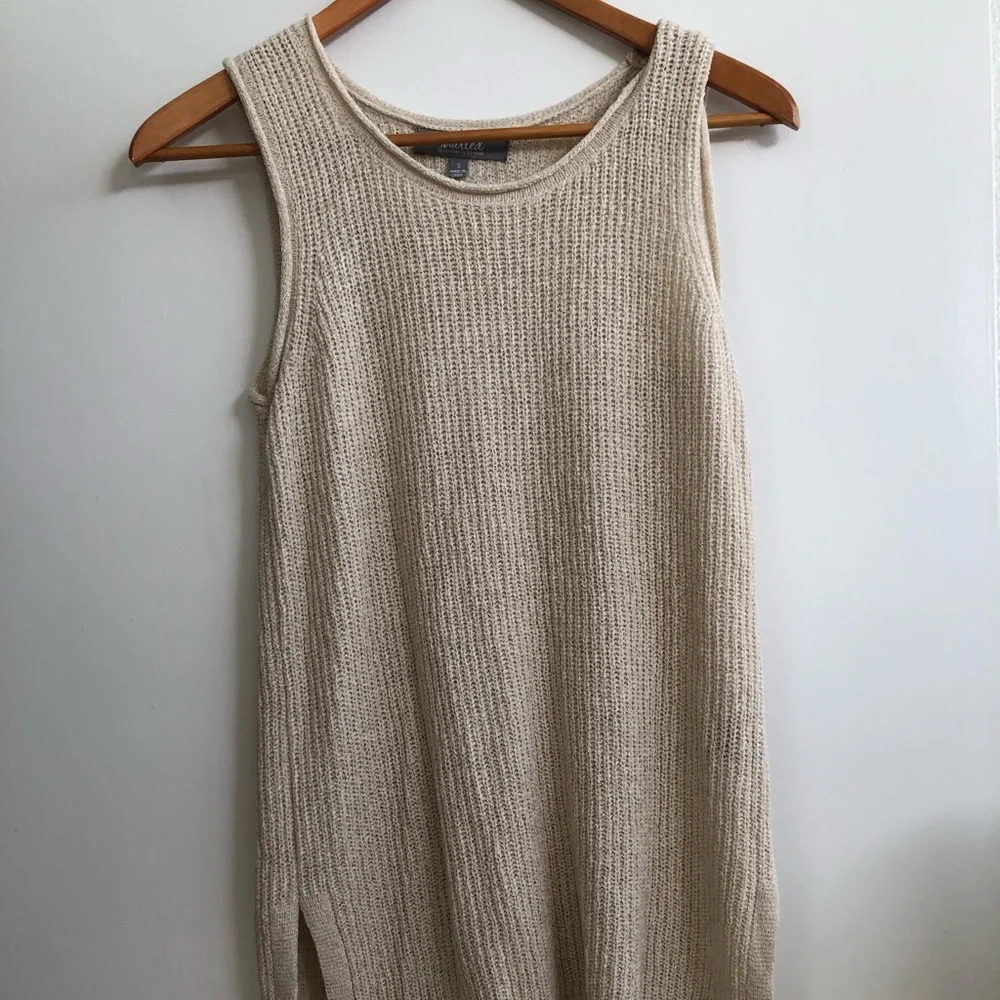 Marled knit tank top.  Size S